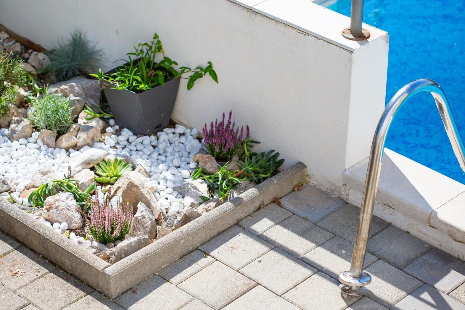 Apartment Sasso Bianco With The Private Pool Нивице Экстерьер фото