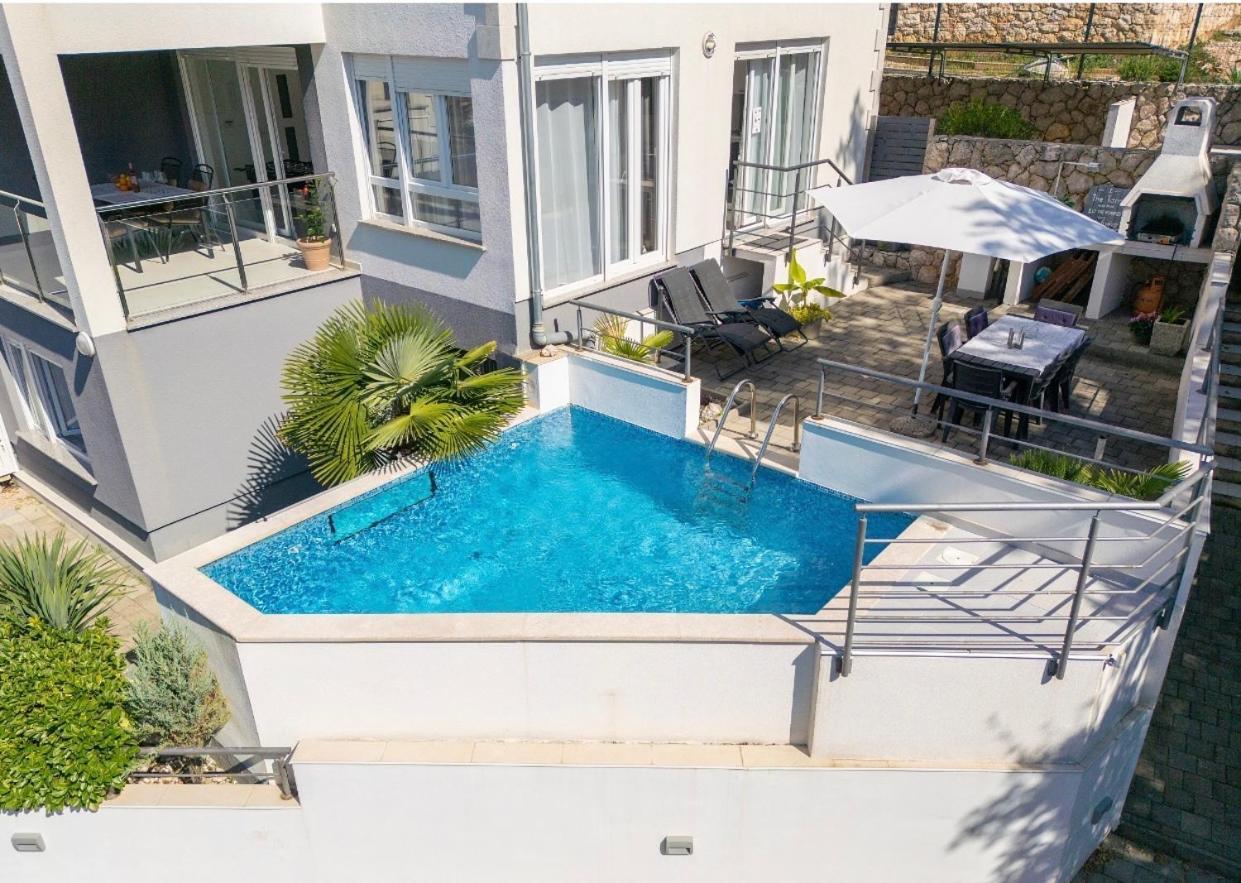 Apartment Sasso Bianco With The Private Pool Нивице Экстерьер фото